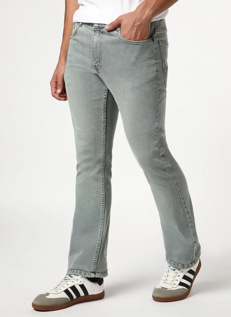 أوربانو فاشن Urbano Fashion Men's Light Grey Bootcut Fit Mid Rise Tinted Heavy Washed Jeans Stretchable